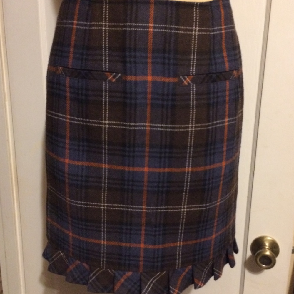 CAbi Skirt 6 Wool Blend Plaid Ruffle Brown Multi - Picture 1 of 8
